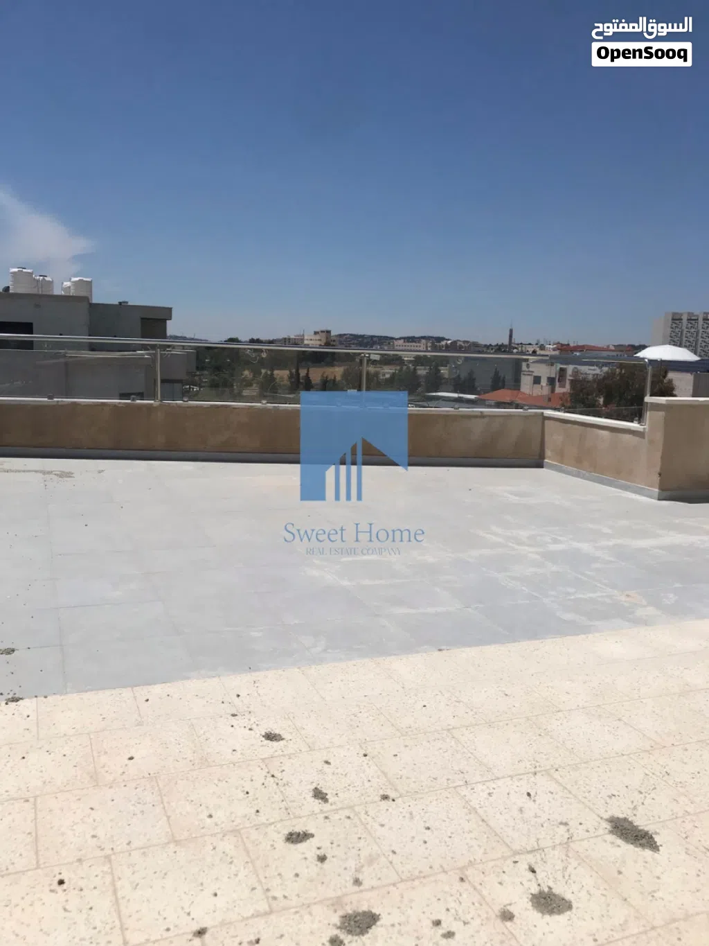 شقة فاخرة للبيع في الجندويل - مقابل أسواق السلام طابق ثالث مع روف دوبلكس 160م لم تسكن
