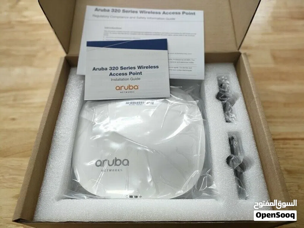 Aruba AP-325 (APIN0325) ويتوفر اكستندرات WiFi 6