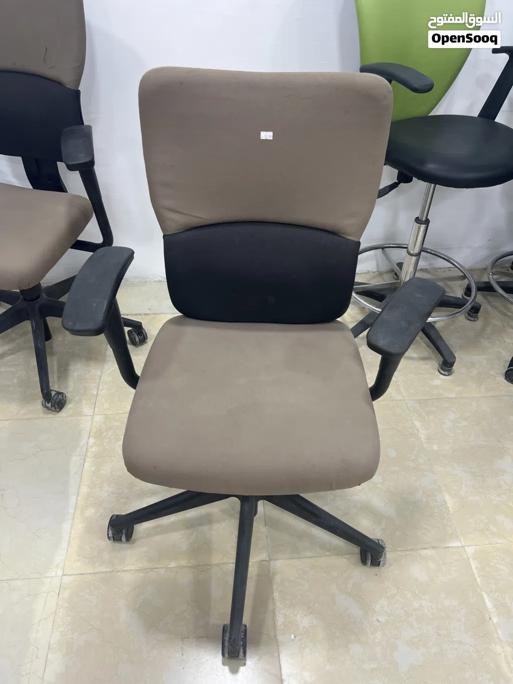كرسي مكتب مستورد امريكي ماركه Steelcase