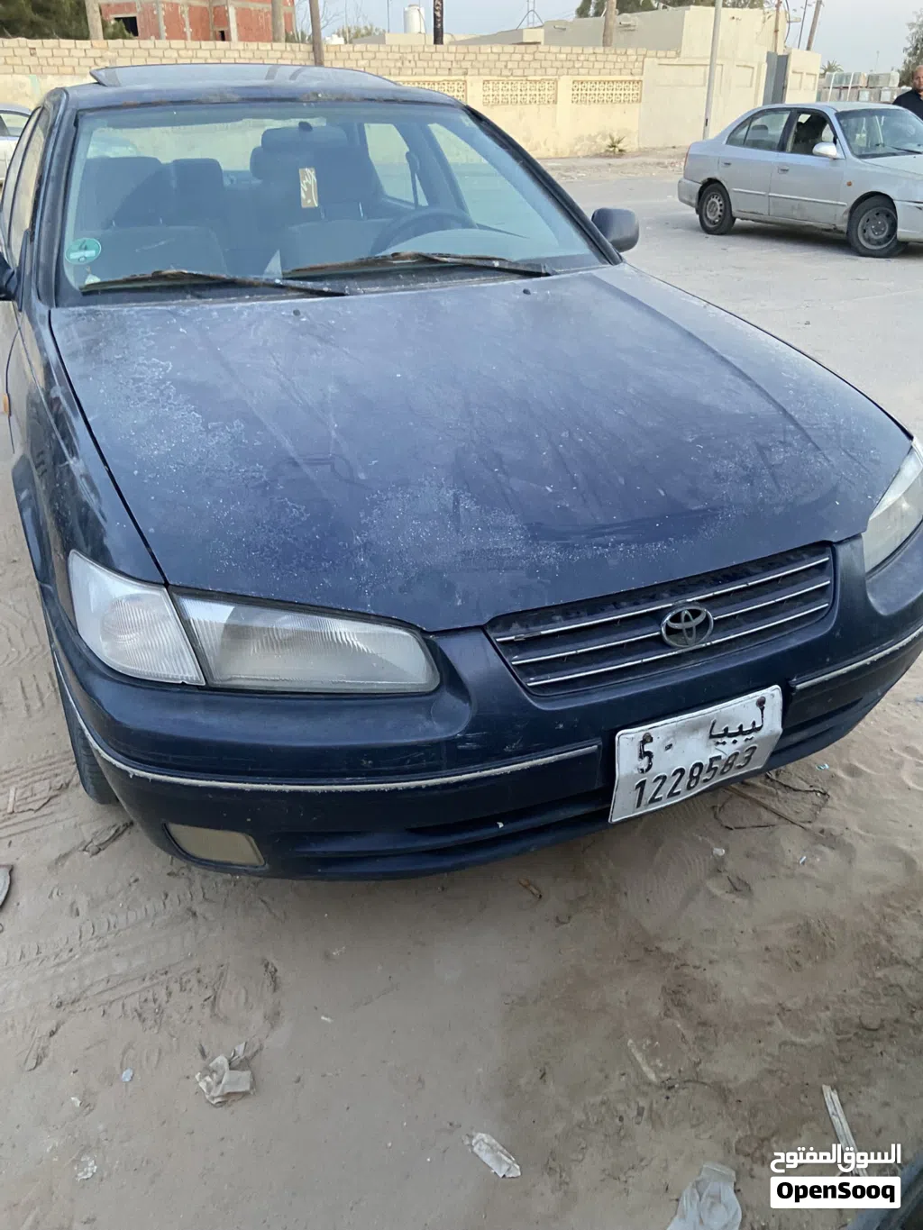 تويوتا كامري LE