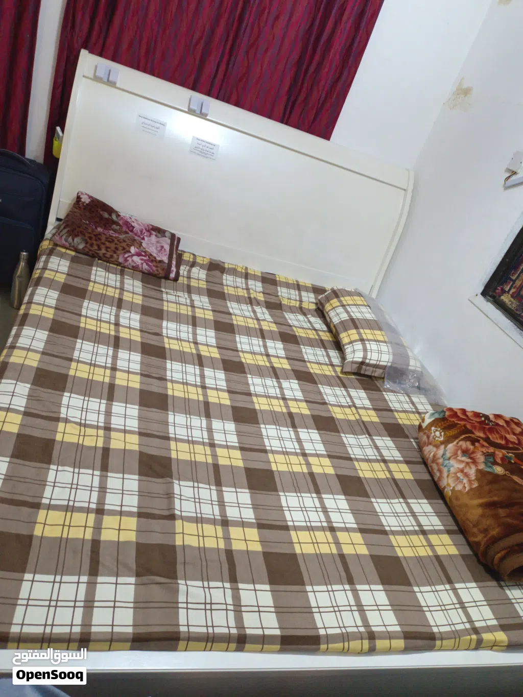 king size bed and mattress