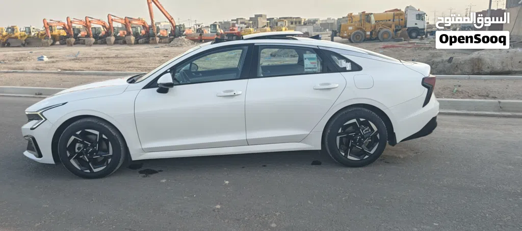 Kia K5 EX