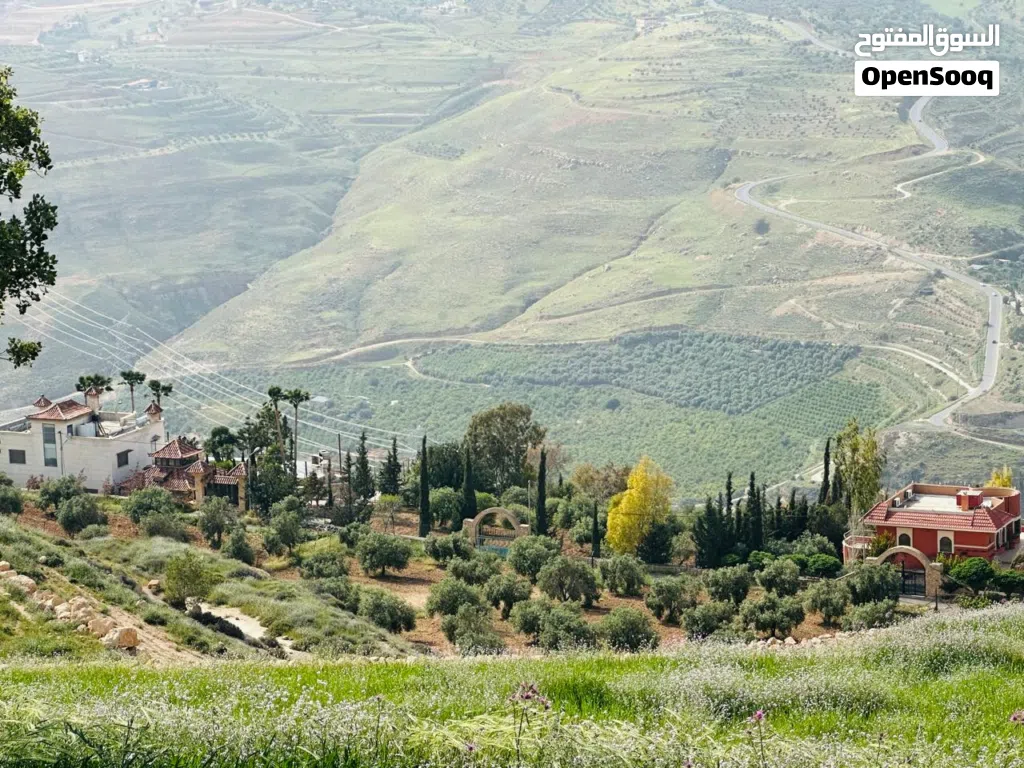 قطعه ارض للبيع في جرش جبه الدقمسه مطله على سد الملك طلال