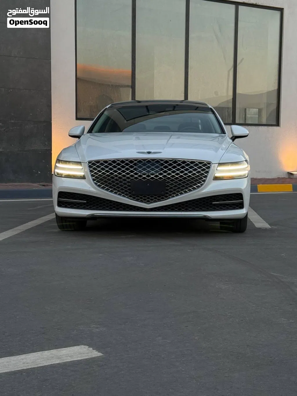 جينيسيس G80