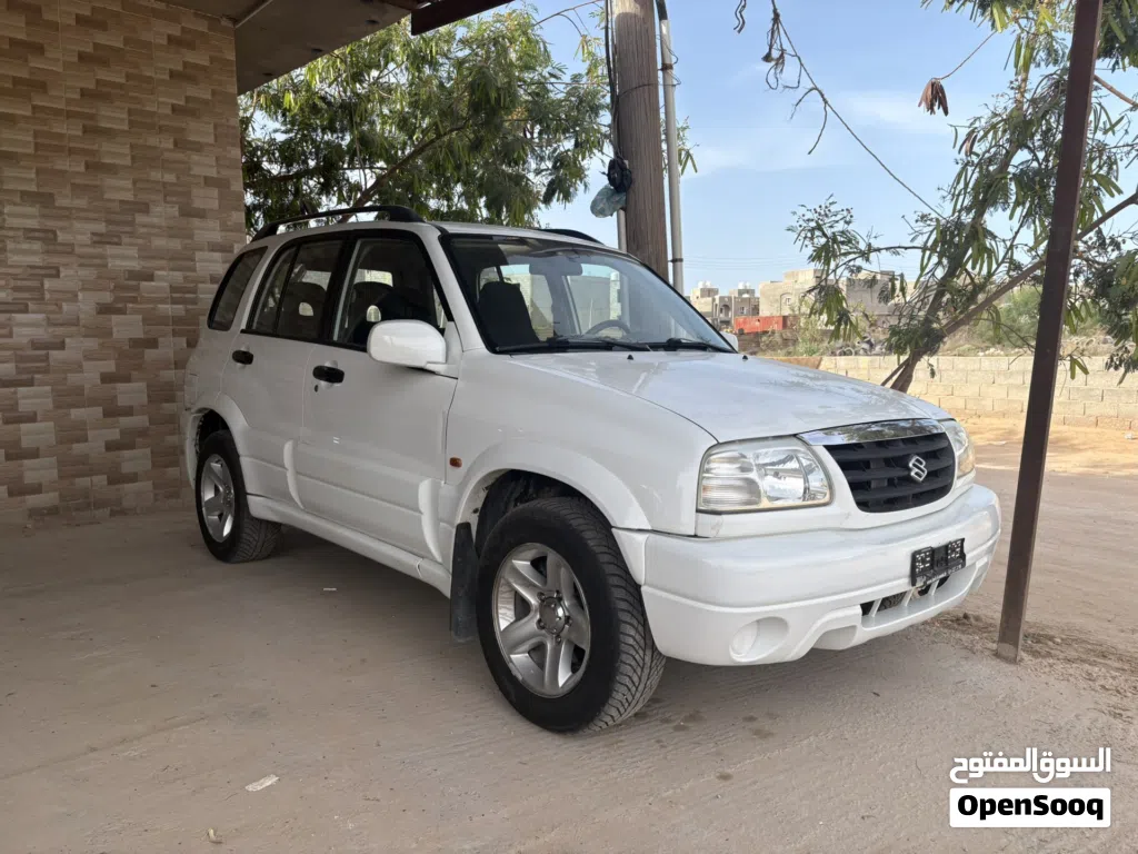 Suzuki Grand Vitara Standard