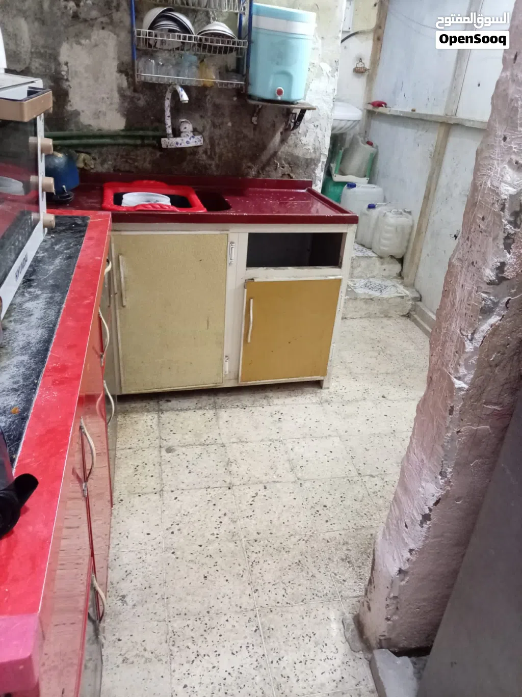 مكلف بالنشر شقة تجاوز بأول لاين شارع الغسل القدس