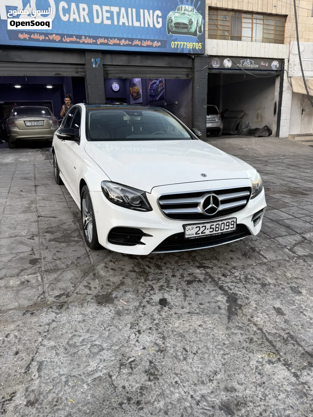 مرسيدس بنز الفئة-E E 350e
