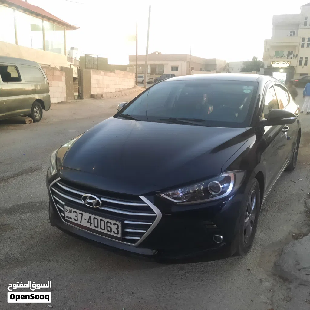 Hyundai Avante SE