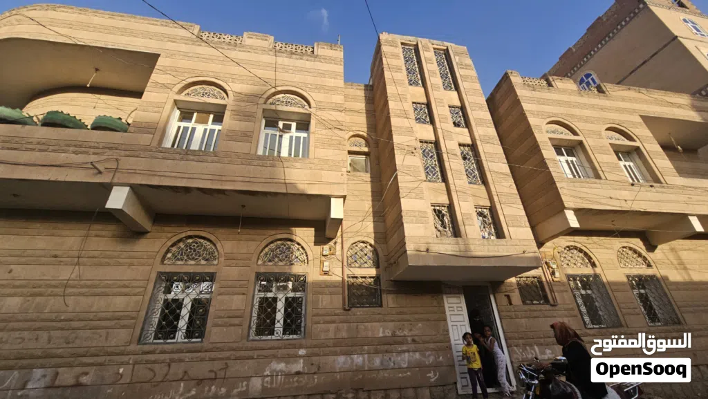 شقة للايجار دور ثاني مسلح _ صنعاء _