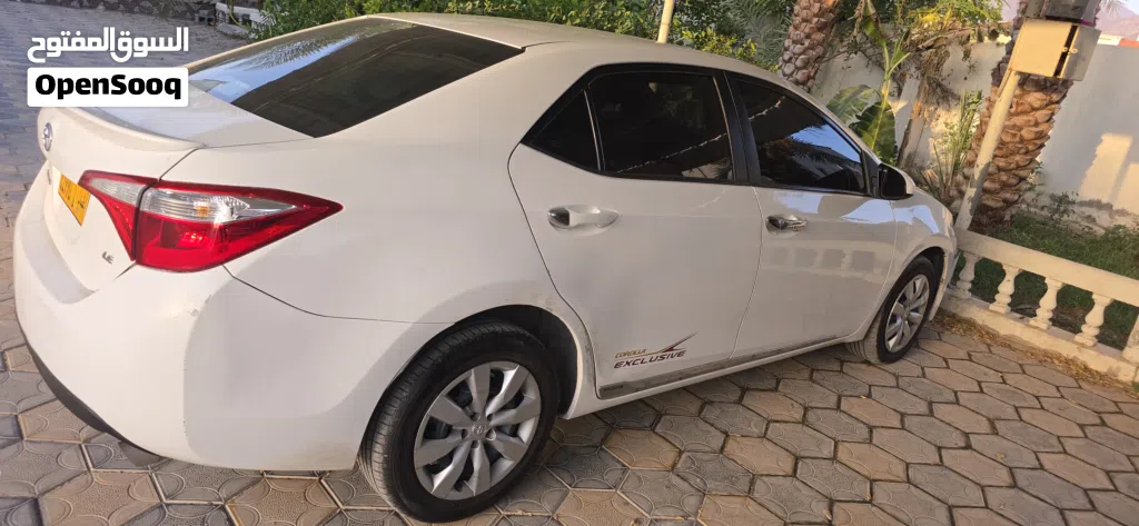 Toyota Corolla LE