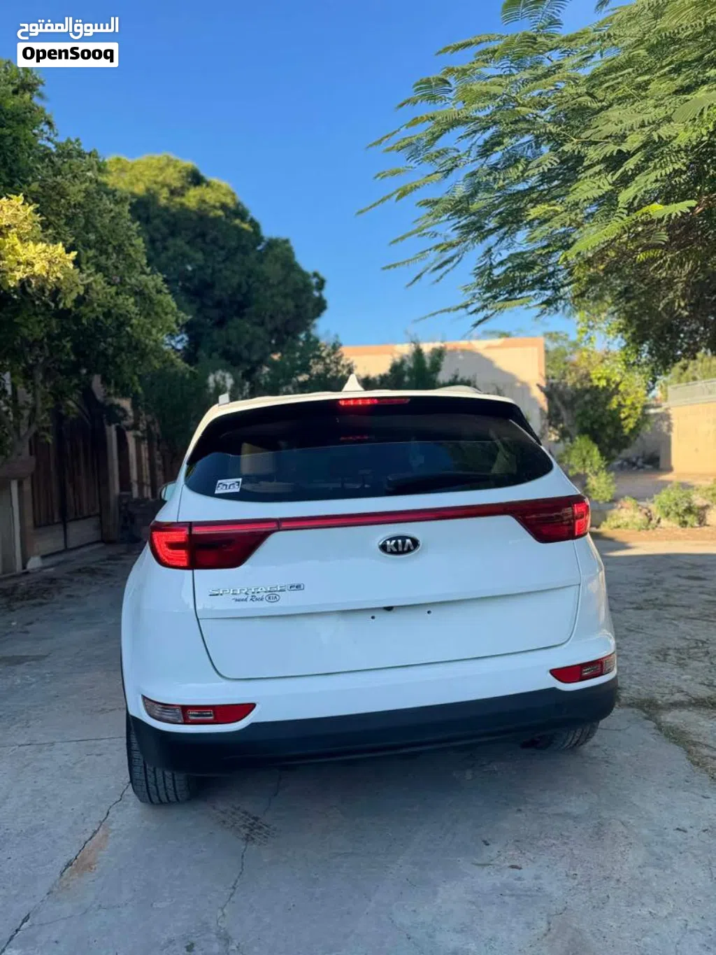 Kia Sportage EX