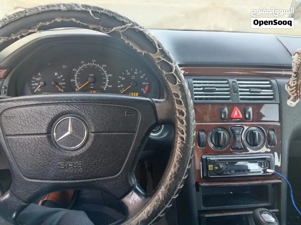 Mercedes Benz E-Class E 200