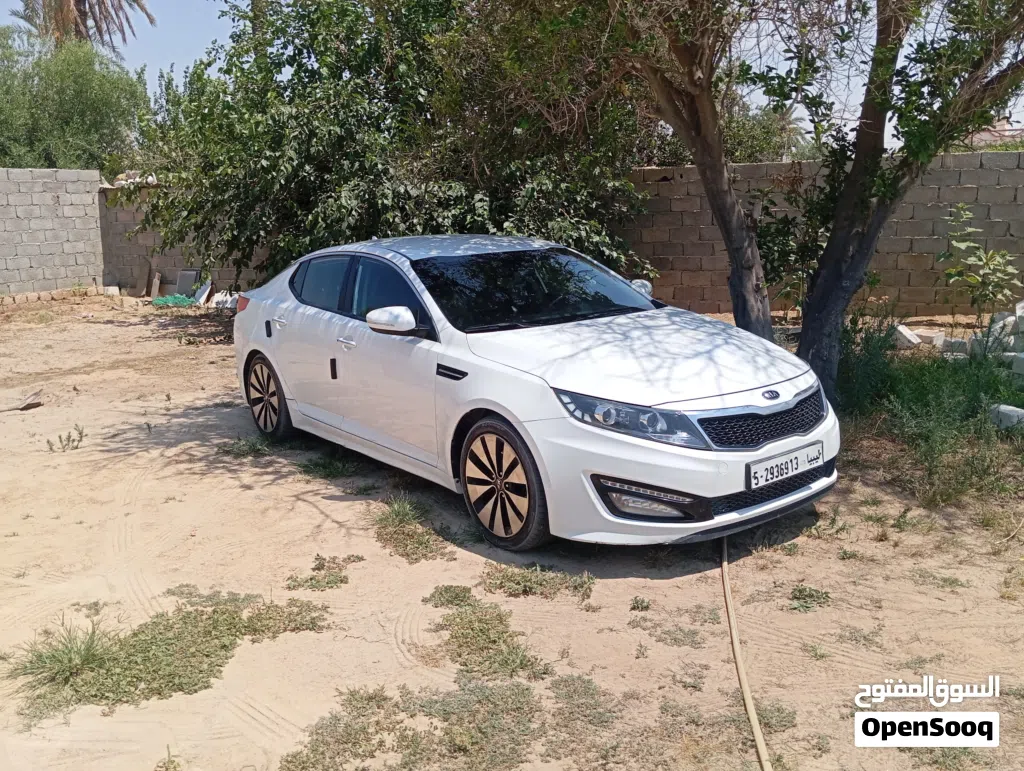 Kia K5 EX