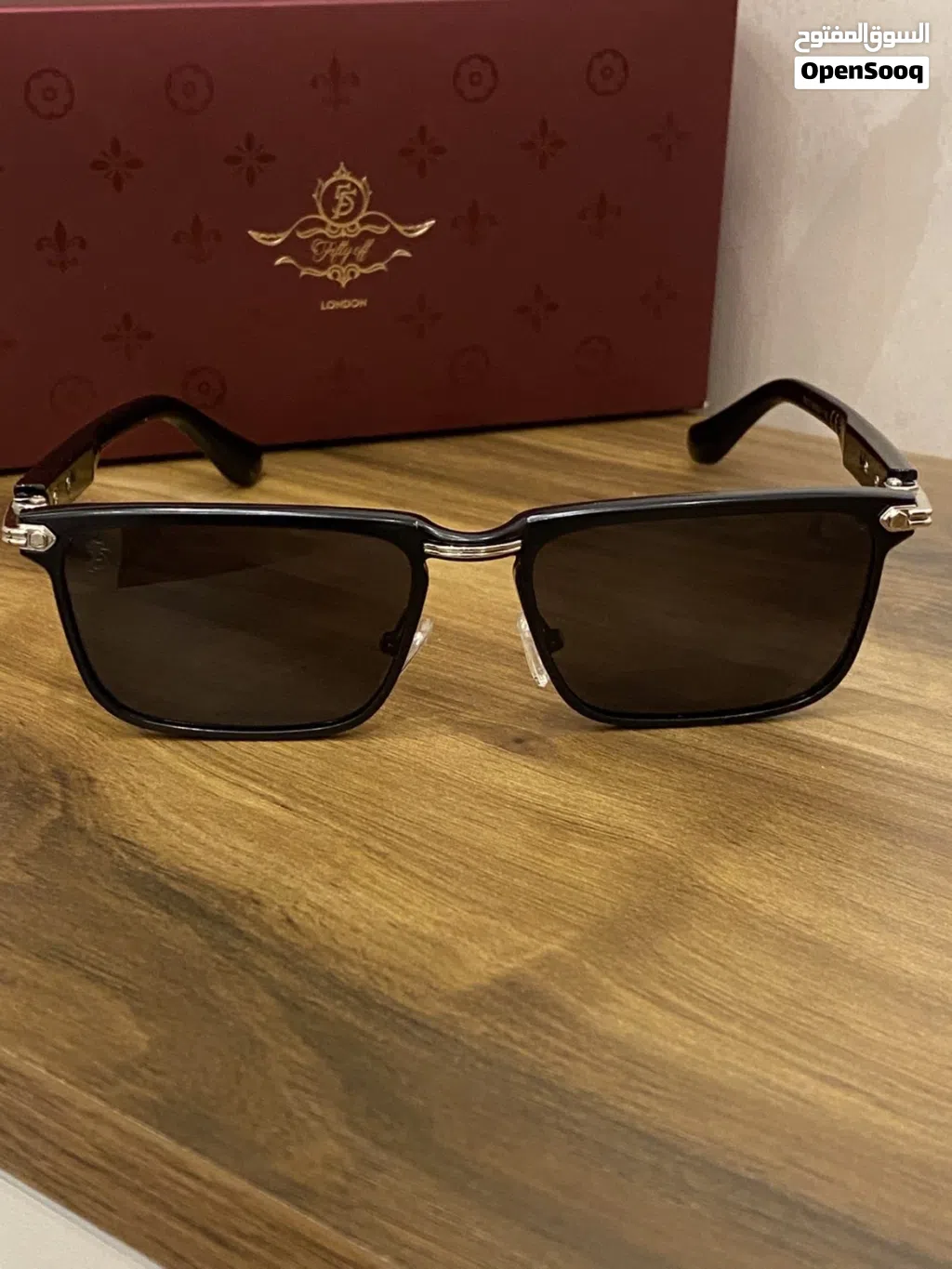 نظارة شمسية Fifty off london