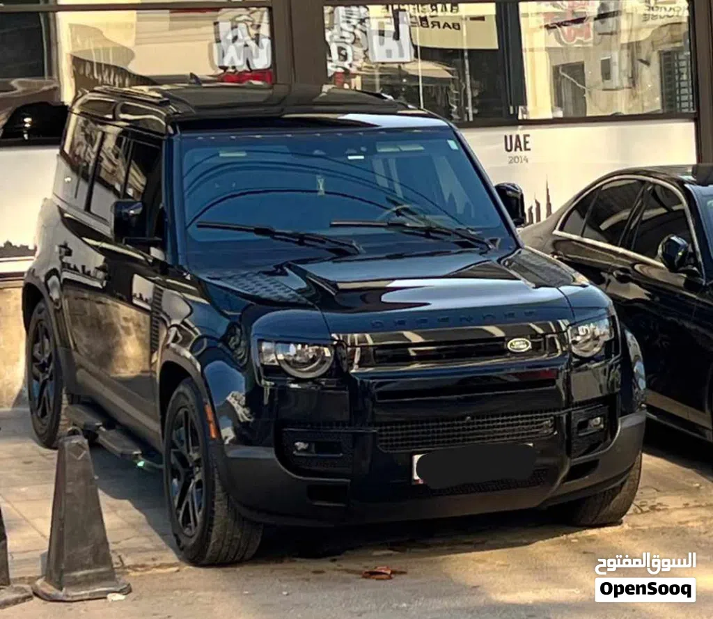 Land Rover Defender 130 X-Dynamic