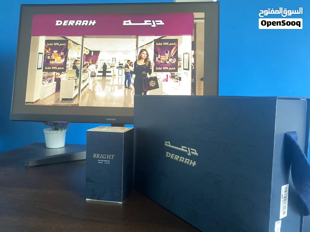 عطر خليجي روعة! يدوم أكثر من يوم على الملابس!