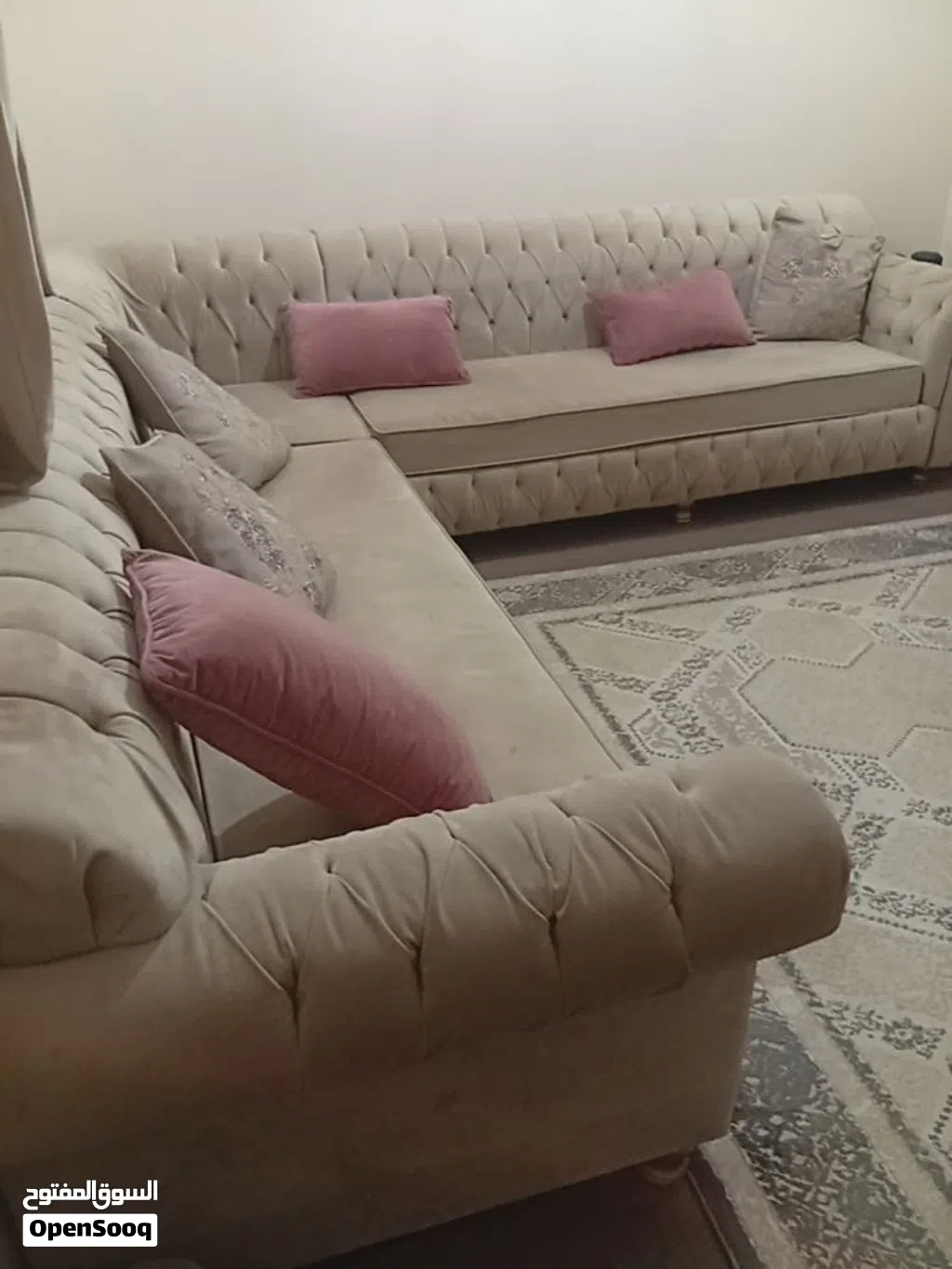 اثاث مستعمل