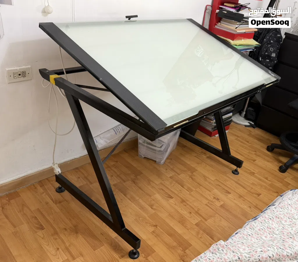 مرسم للهندسة المعمارية مستعمل