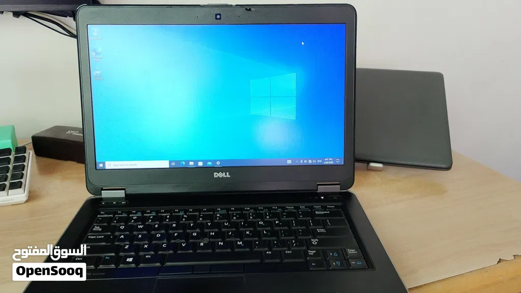 لابتوب dell core i7 يصلح للدراسه الجرافيك والامن السيبراني