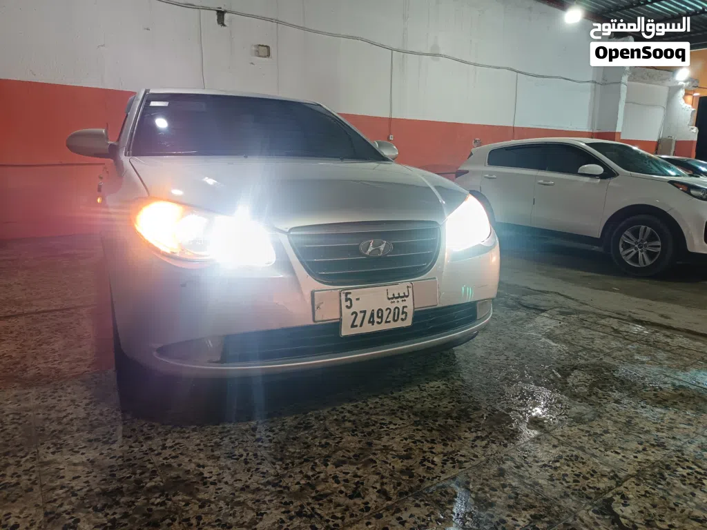 Hyundai Avante Standard