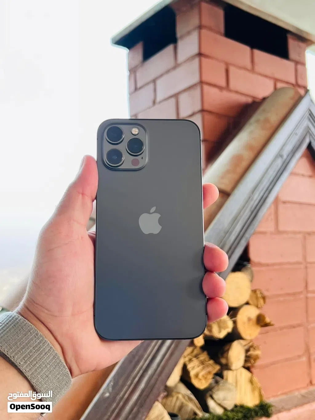 أيفون 12 برو ماكس 128 giga لون اسود (Space Black) بطاريه 82% شرق اوسط بحالة الوكاله استخدام شخصي.