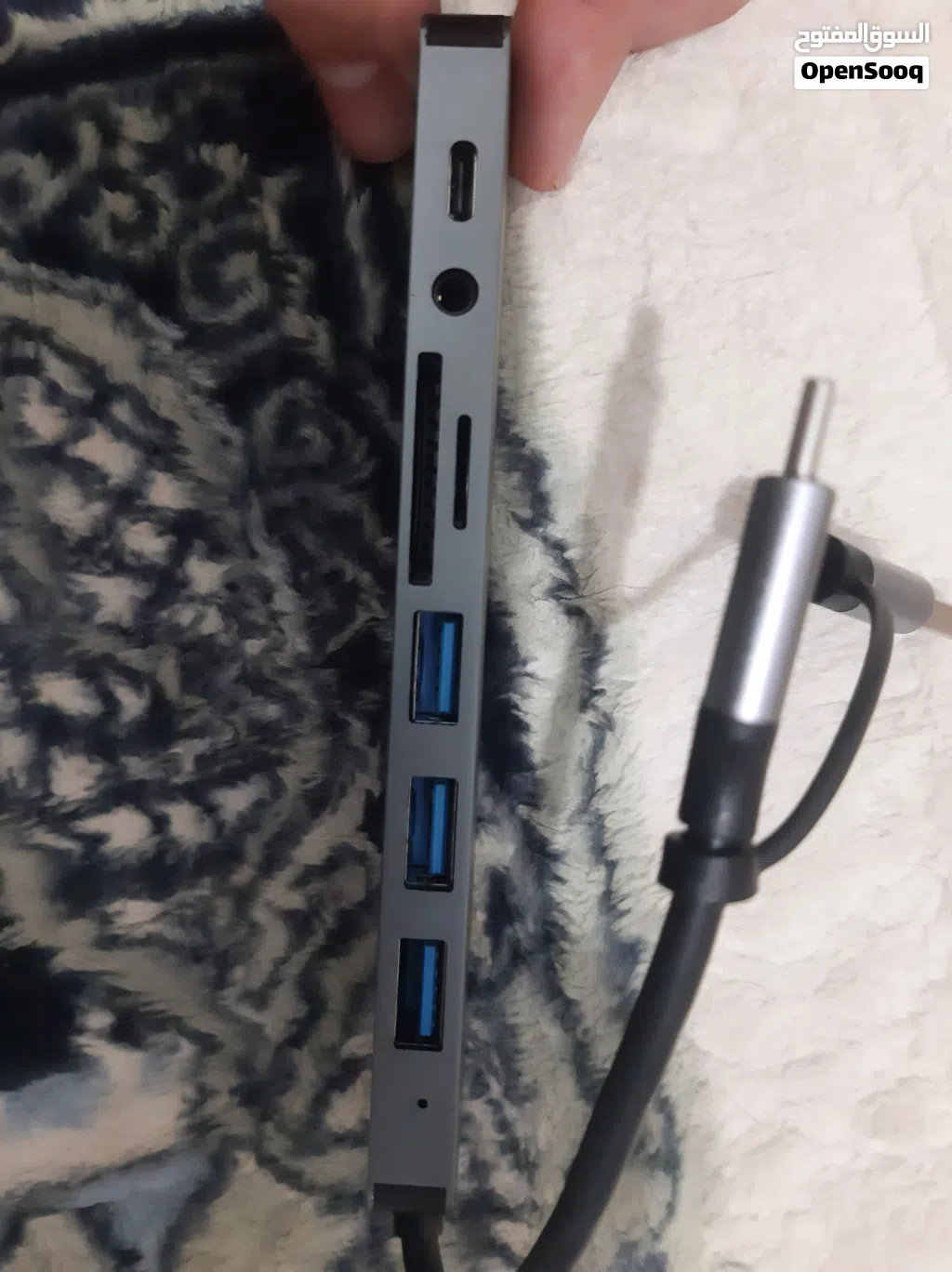 محوّل USB-C متعدد المنافذ 8 في 1 – ZEYMI USB Hub