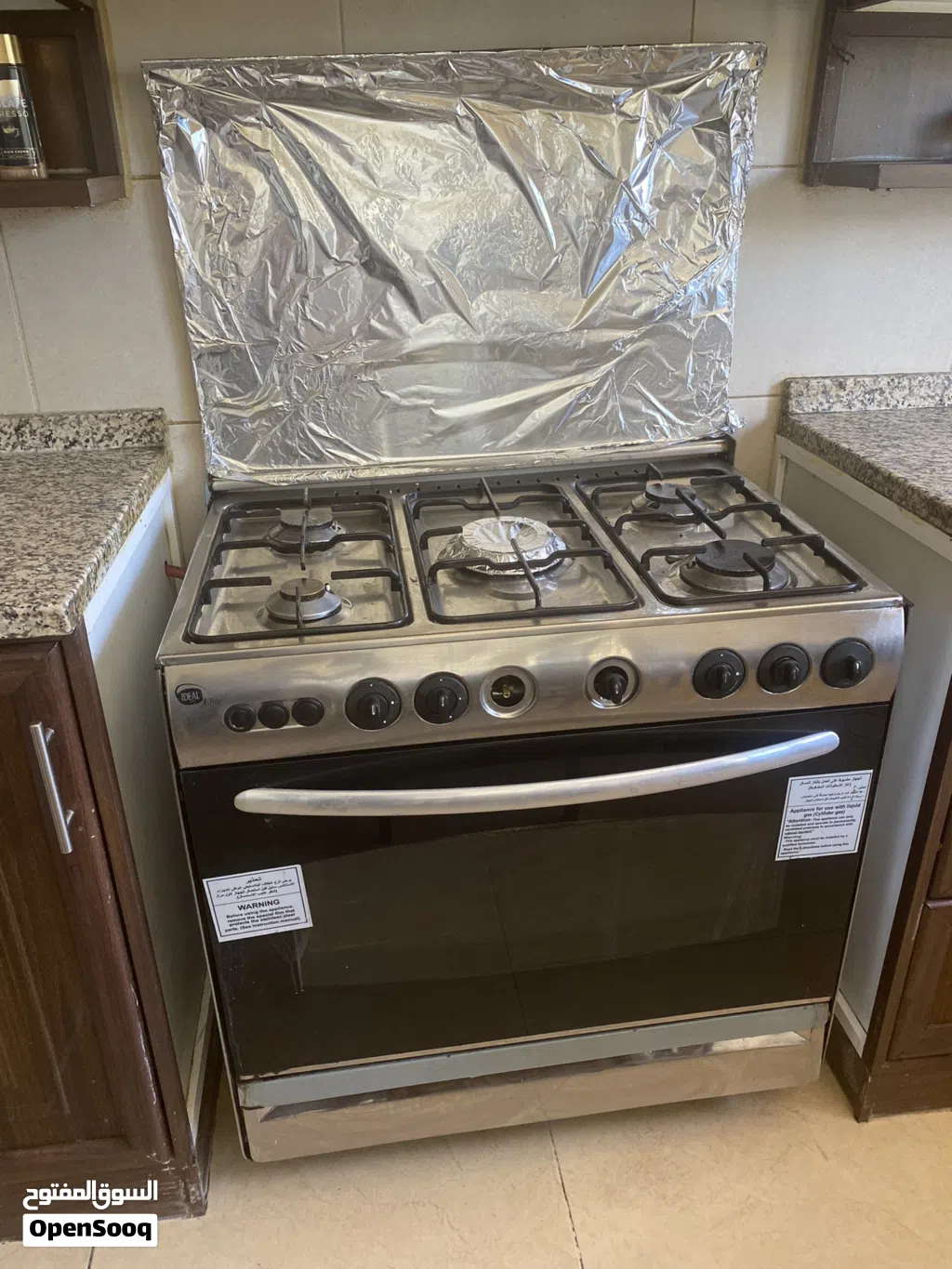 فرن للبيع بحالة جيده