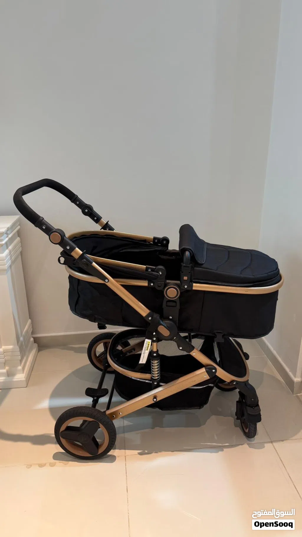 3-in-1 Baby Stroller – Black Gold Excellent Condition