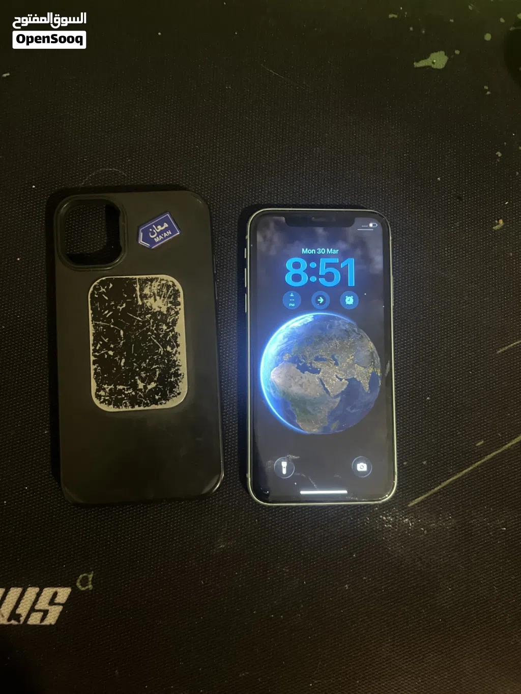 iPhone 11 بحالة ممتازة