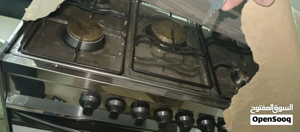 غاز ايطالي 90سم خمس عيون وفرن مع جرة غاز للبيع