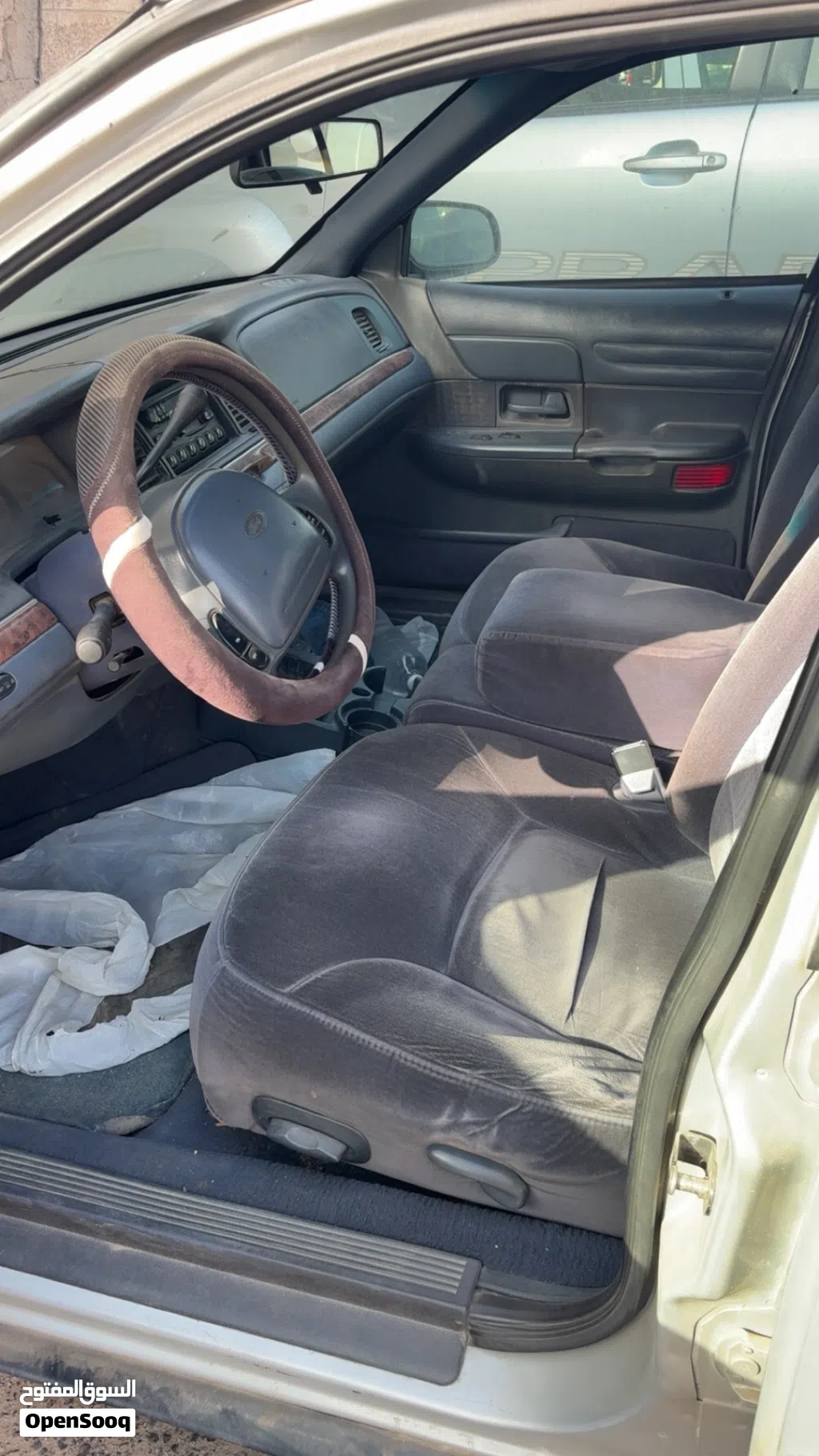 Ford Crown Victoria LX