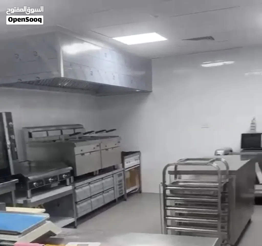 للبيع مطبخ مركزي في حولي 38 متر