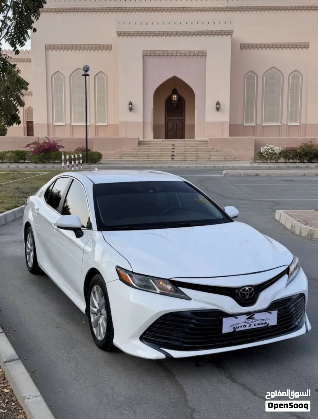 تويوتا كامري LE