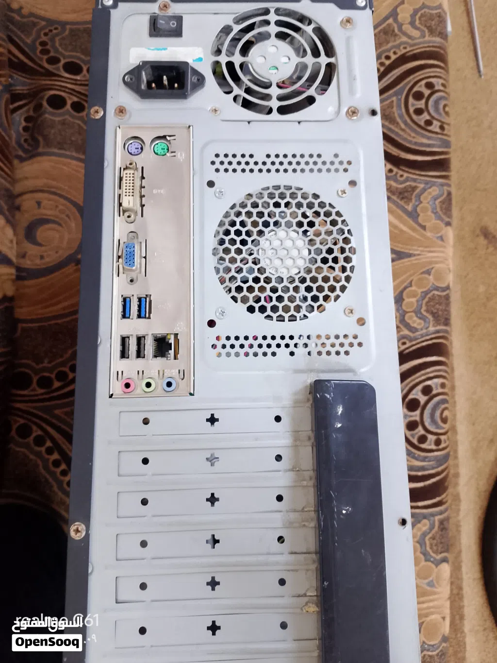 كيس كمبيوتر وقطع بسعر حرق