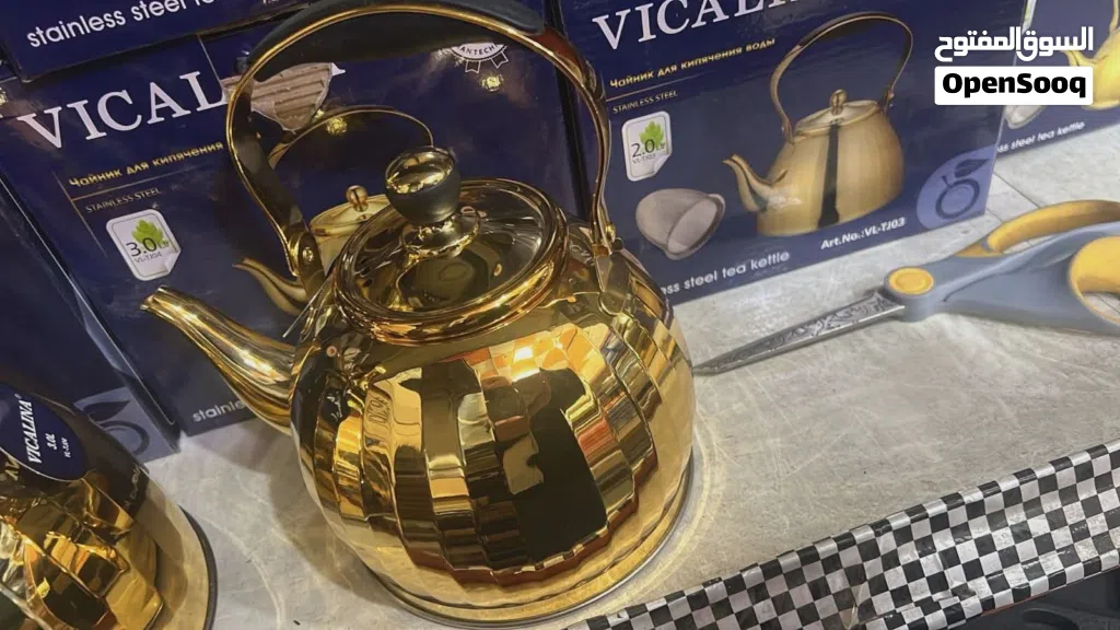 براد إستانلس تركى