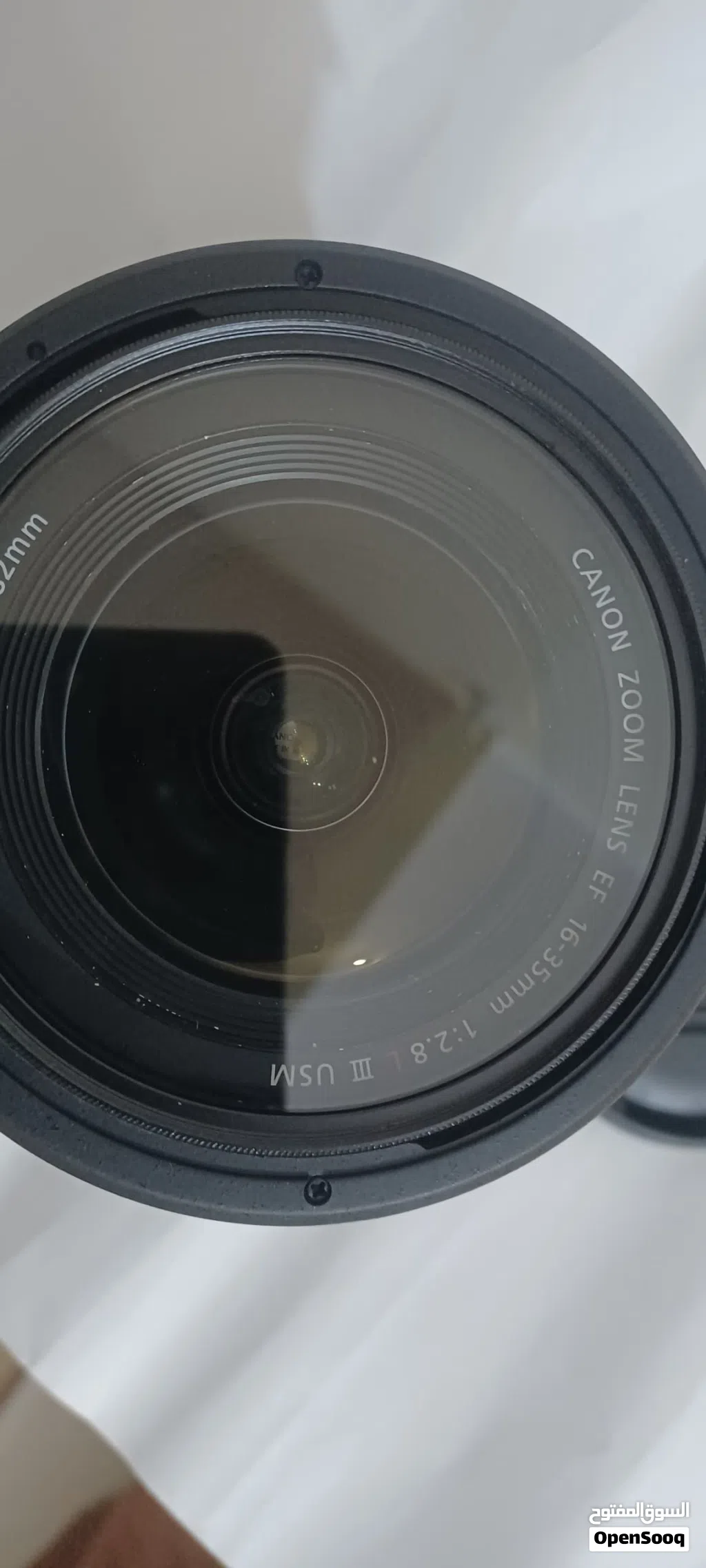 للبيع عدسة كانون Canon EF 16-35mm f/2.8L III USM بحالة ممتازة جداً، عدسة احترافية واسعة