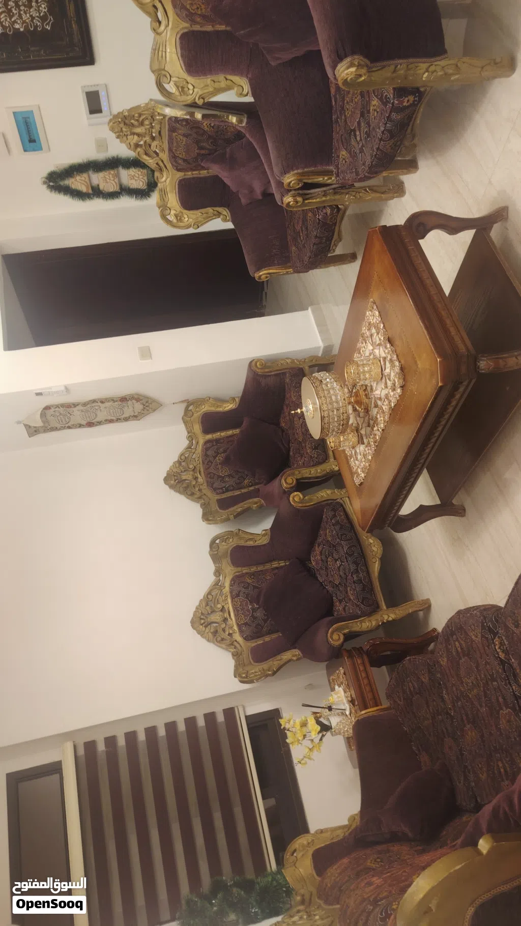 طقم كنب للبيع بسعر #150 دينار