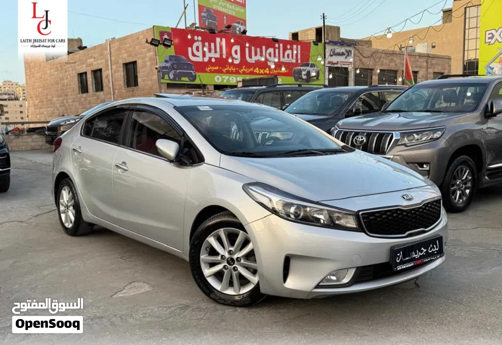 كيا K3 Standard