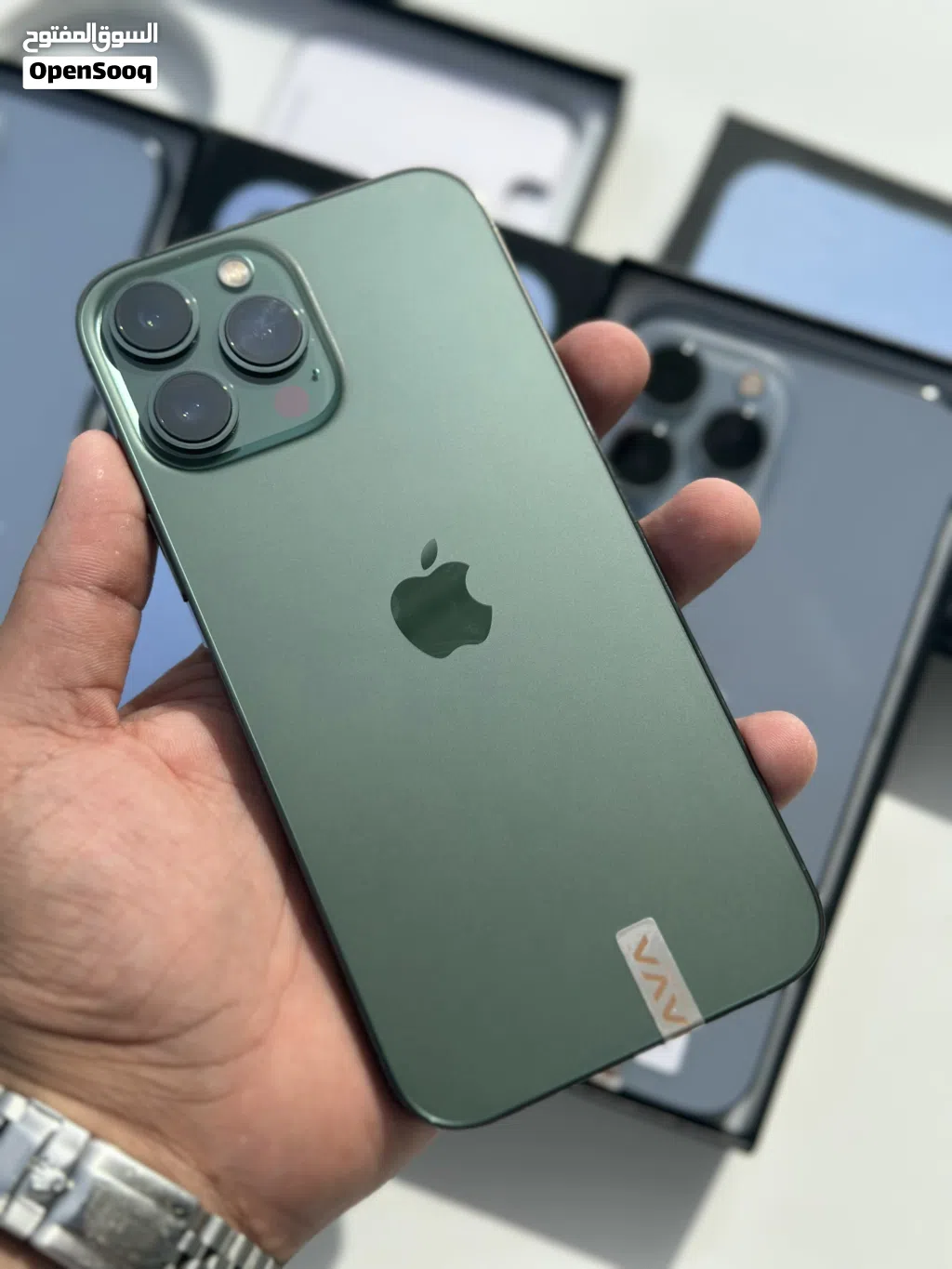 أقوى عرض : iPhone 13pro max 256gb هواتف بحالة الوكالة بدون اي شموخ أو مشاكل و بأقل سعر