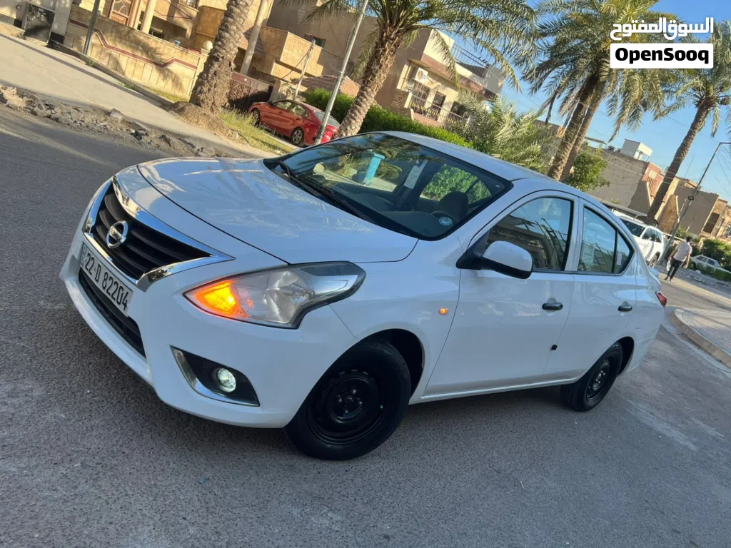 Nissan Sunny Standard