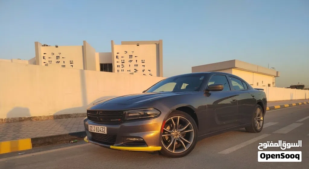 Dodge Charger SXT