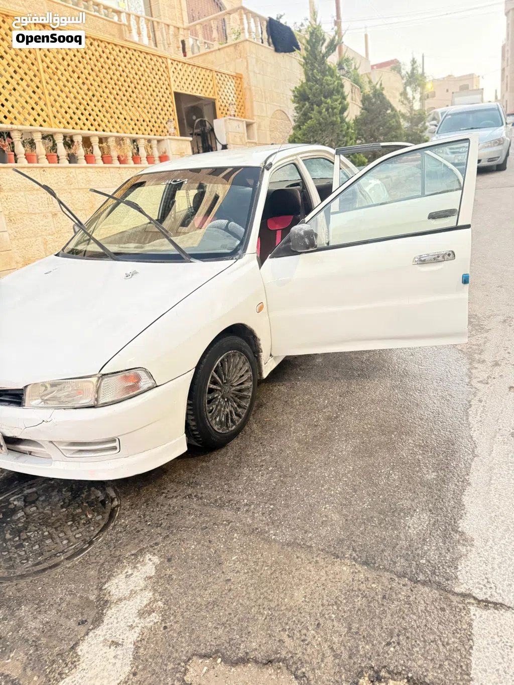 Mitsubishi Lancer Standard