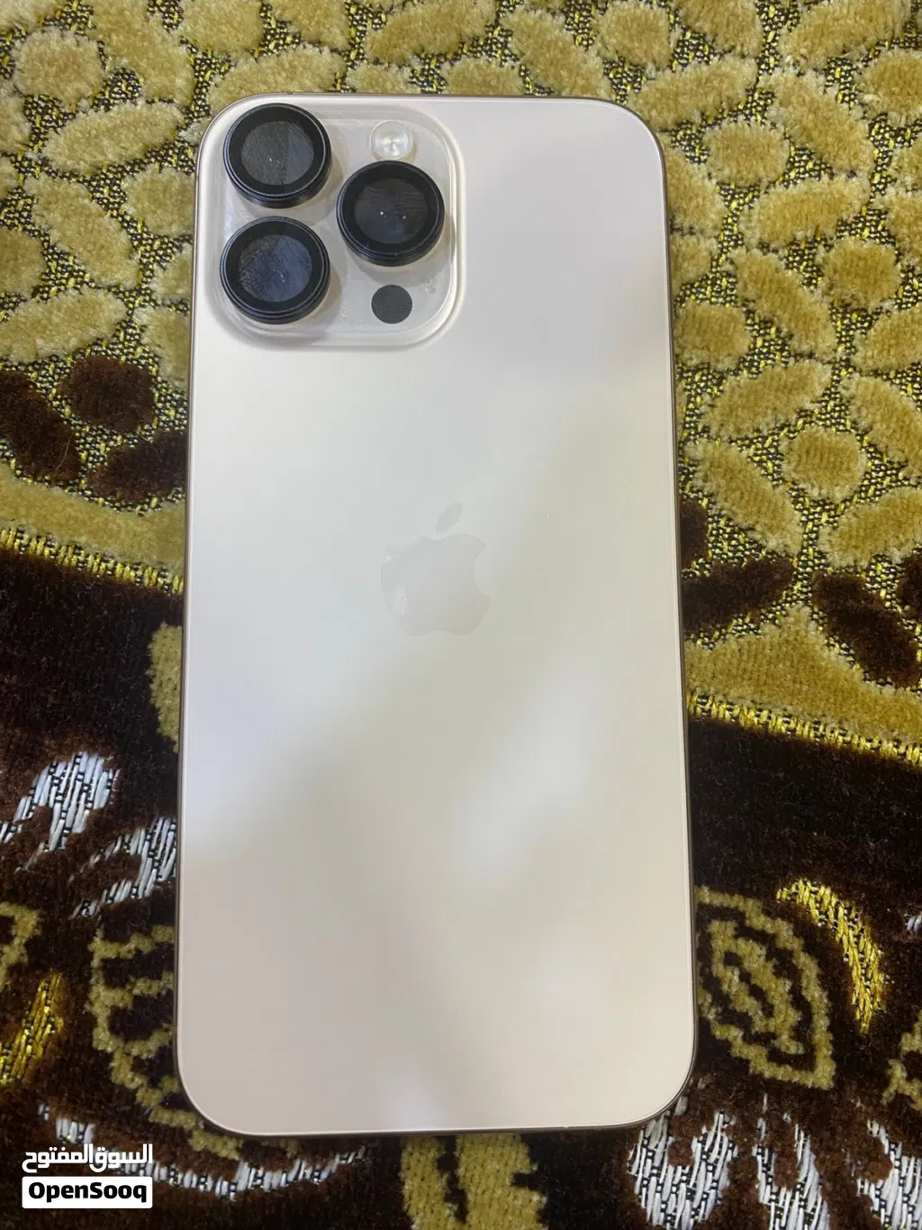 16 برو ماكس 256