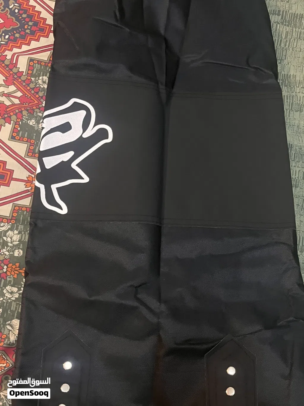 New boxing bag and gloves (14oz)