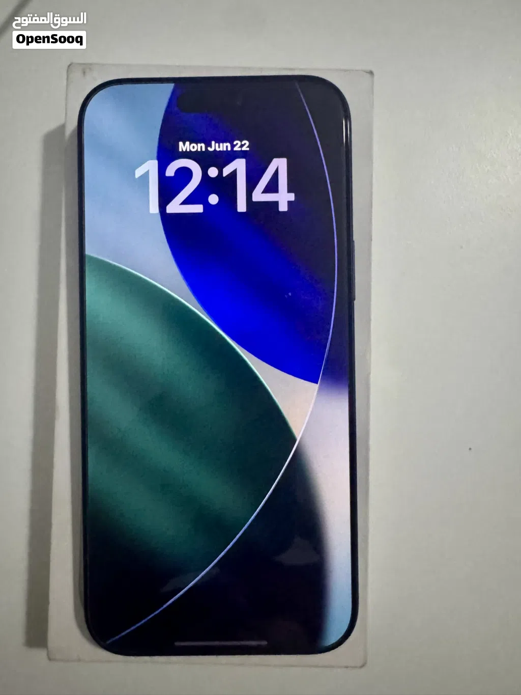 iPhone 17 pro max - deep blue