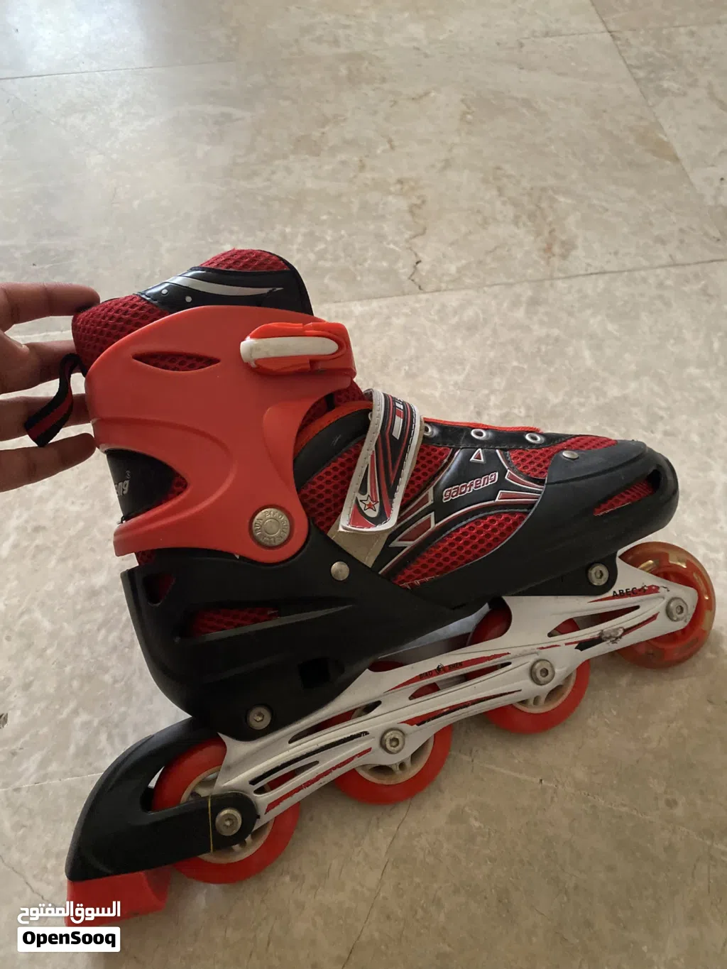 Roller Skates (extendable size 37 to 43)