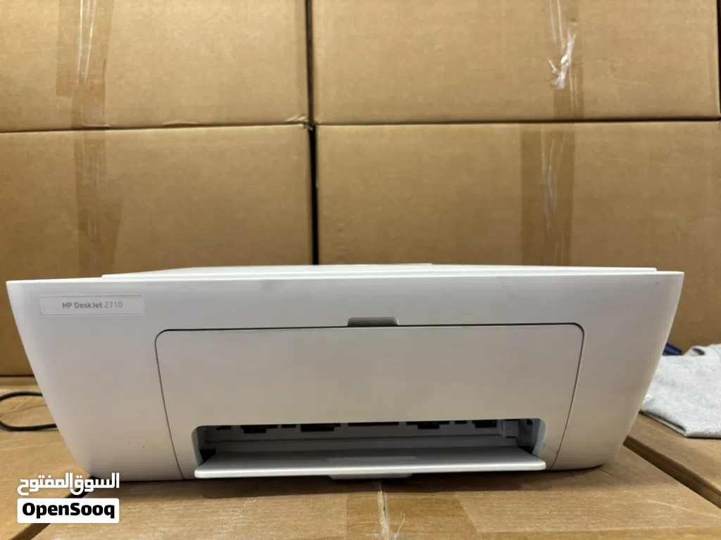 طابعة HP DESKJET 2710 مستعملة بحالة جيدة