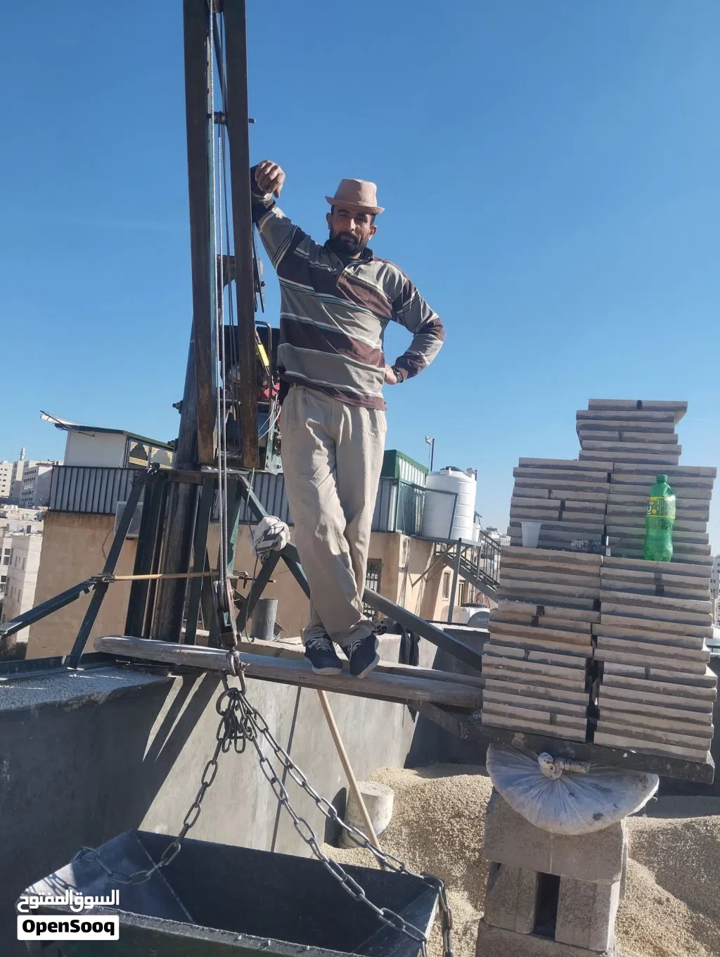 ونش رفع مواد بناء