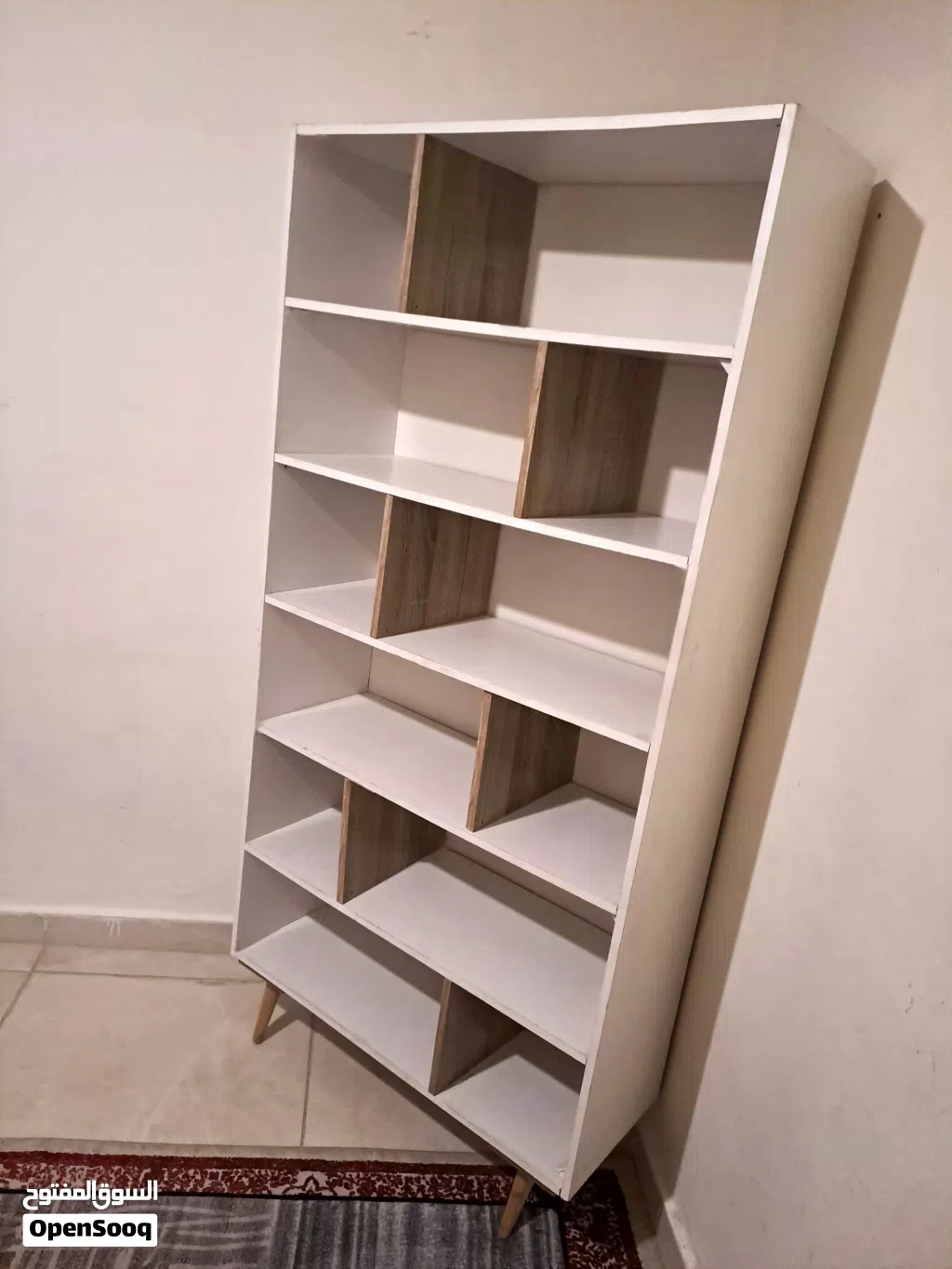مكتبه فاخره للبيع بسعر لقطه