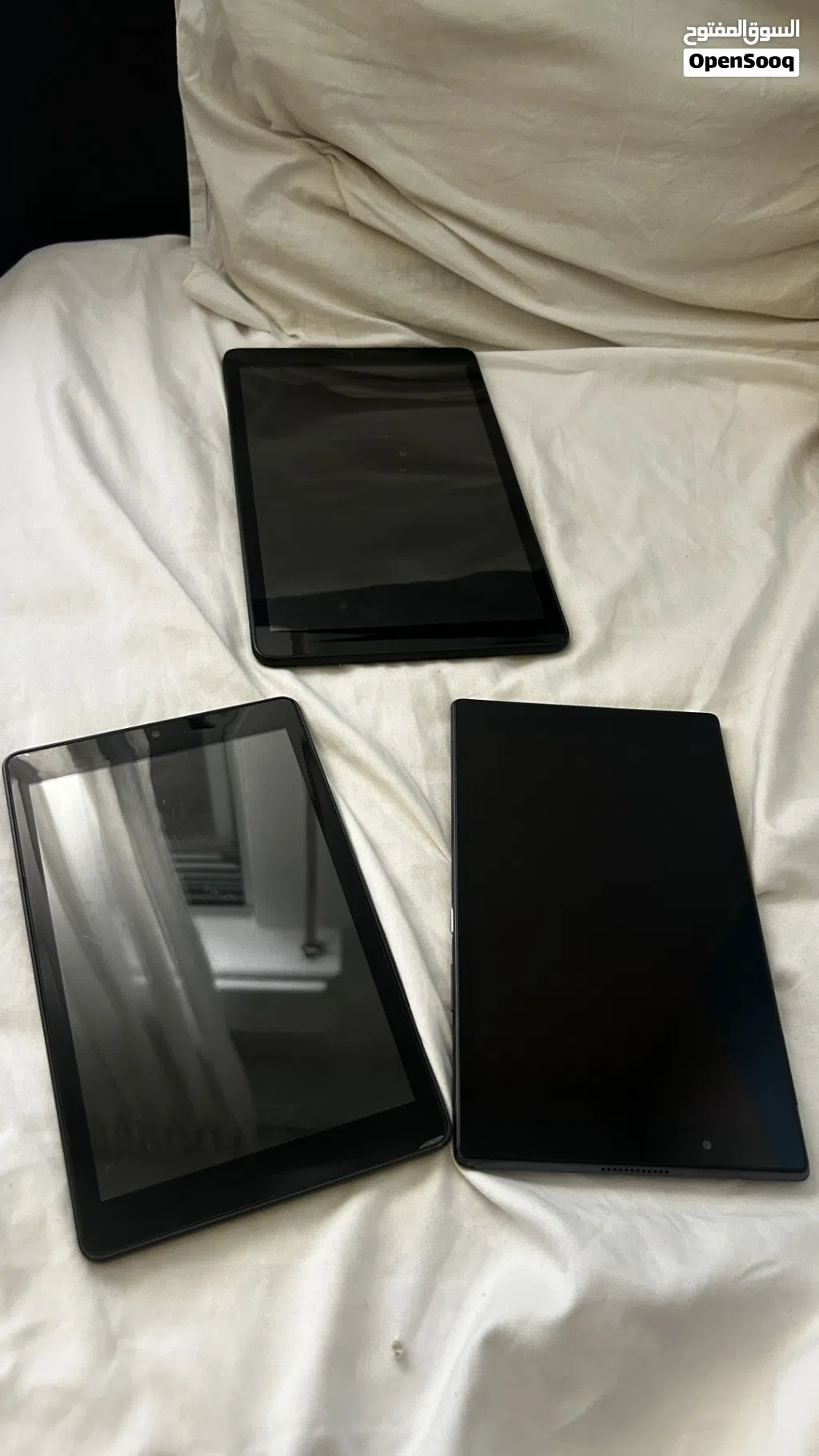 2 alcatel, 1 Lenovo tablet for sale 3 لابتوبات للبيع بحالة جيدة من الخارج
